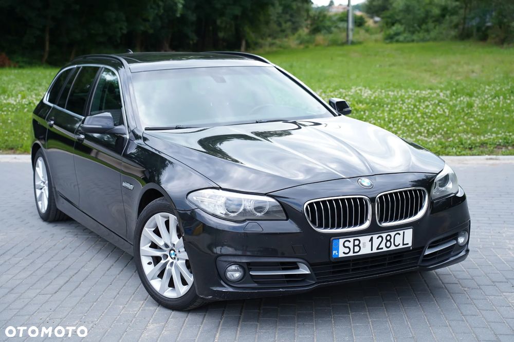 BMW Seria 5 520d Touring Sport Line - 3