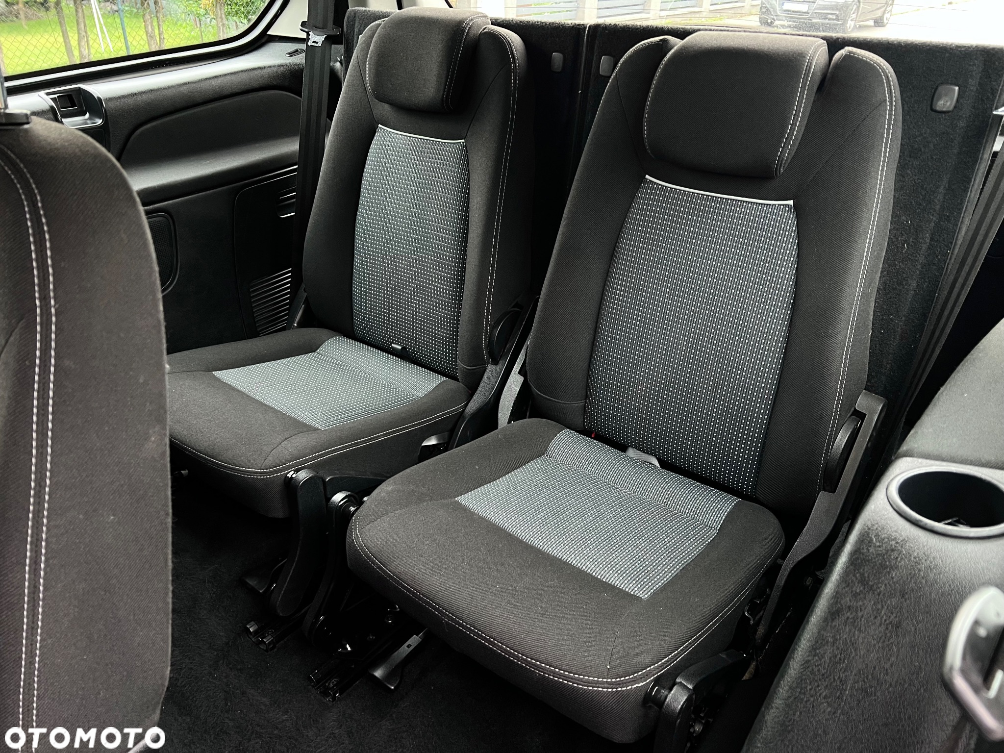 Ford Galaxy 2.0 TDCi Silver X - 9