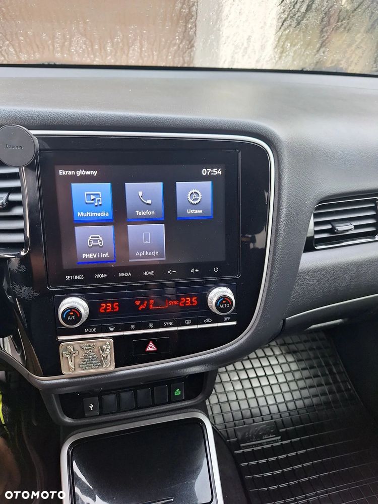 Mitsubishi Outlander Instyle - 4