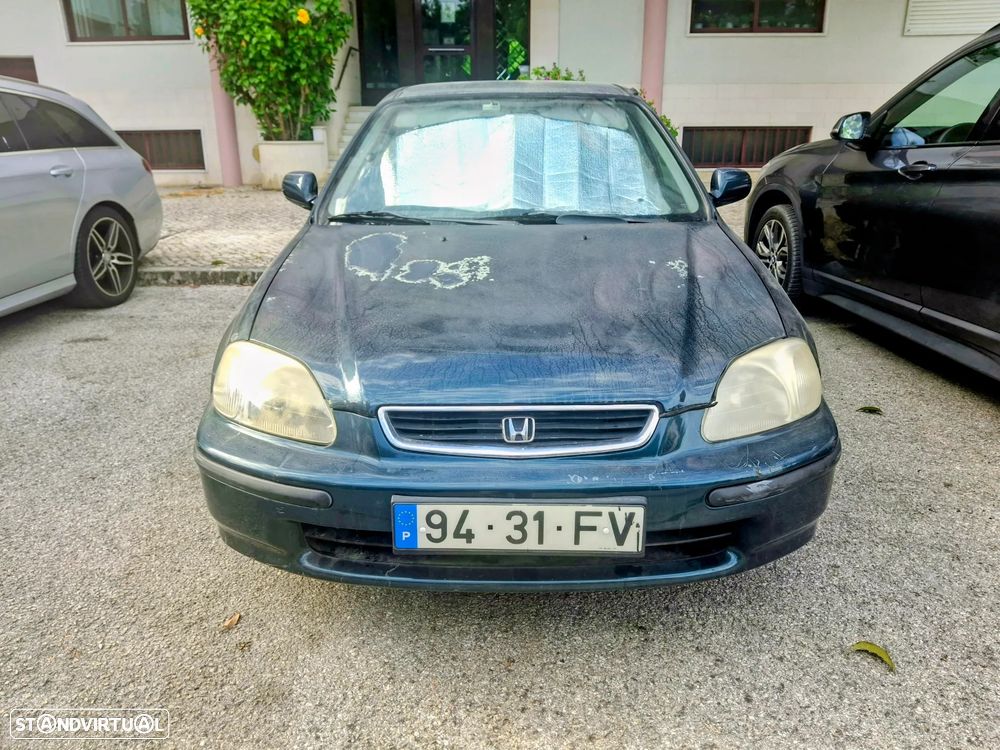 Honda Civic 1.5i LS - 4