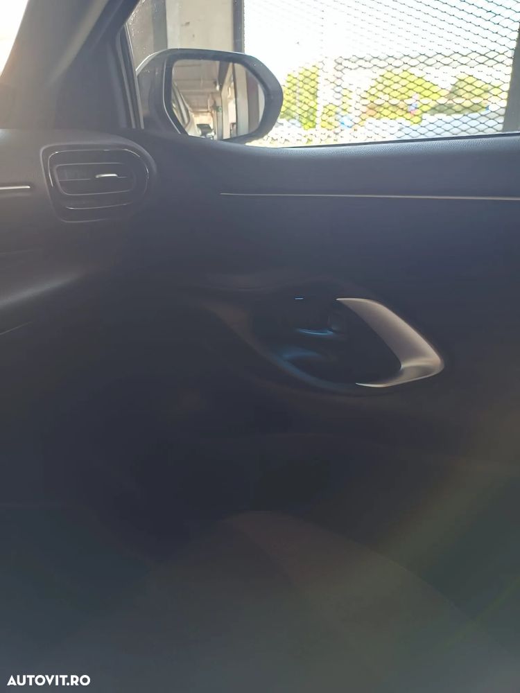 Toyota Yaris 1.5 VVT-i HSD Dynamic Plus - 10