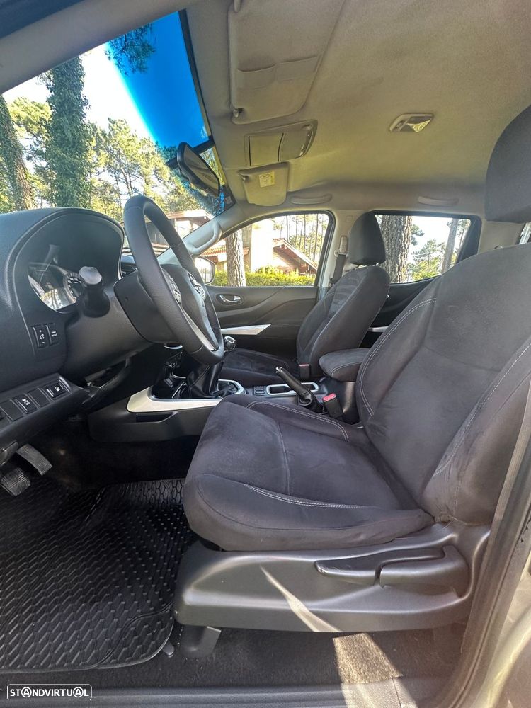 Nissan Navara 2.3 dCi CD 4WD N-Connecta Navi+Barras - 10