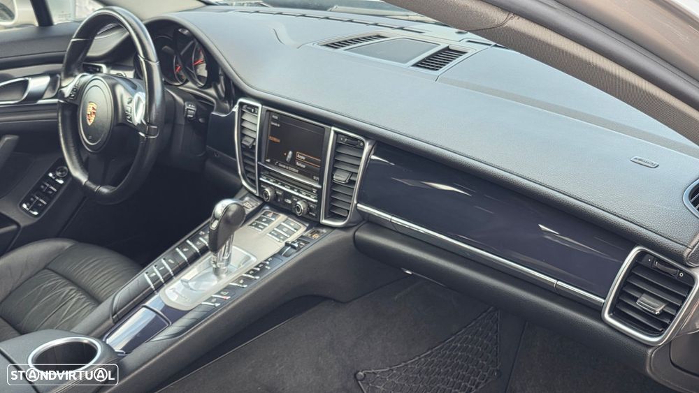 Porsche Panamera S PDK - 24