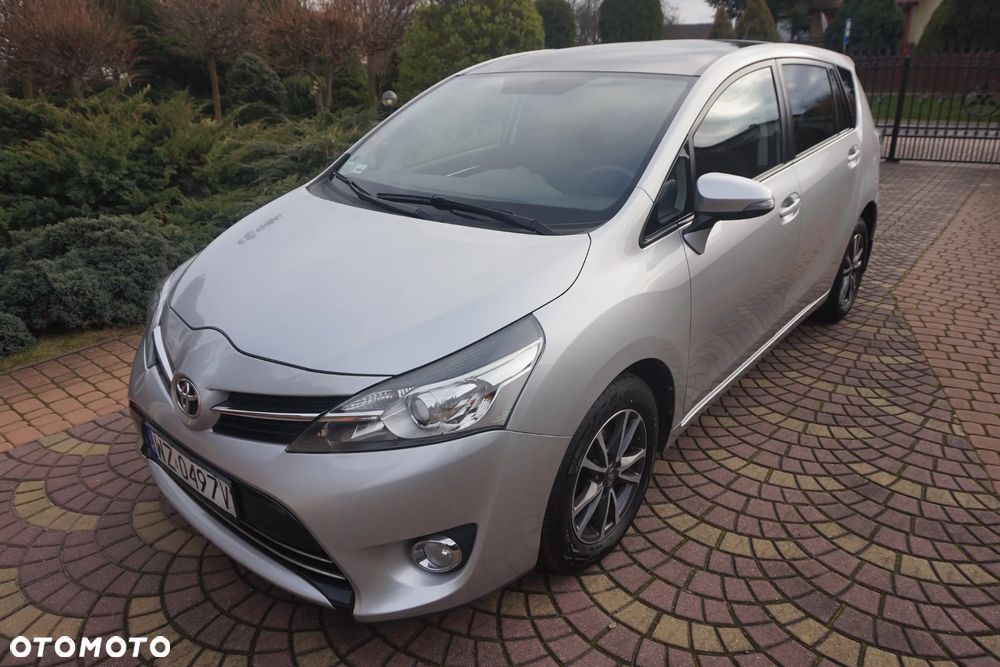 Toyota Verso 1.6 D-4D 5-Sitzer Start/Stop Executive - 3