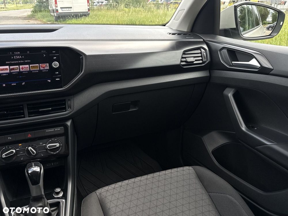 Volkswagen T-Cross 1.0 TSI Life DSG - 12