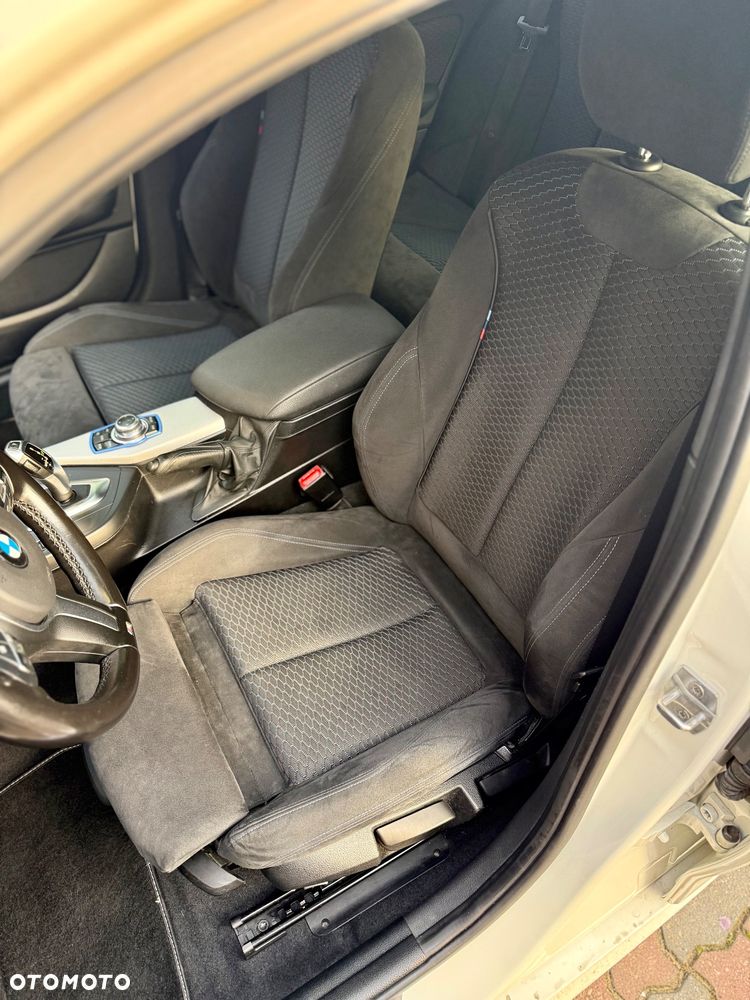 BMW Seria 1 120d xDrive Sport-Aut M Sport - 13