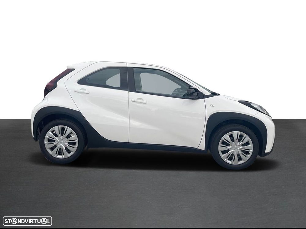 Toyota Aygo X 1.0 Play — fotografia 11