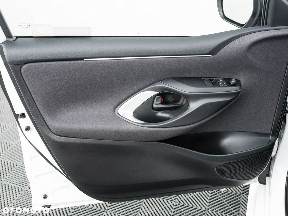 Toyota Yaris 1.5 Comfort - 10