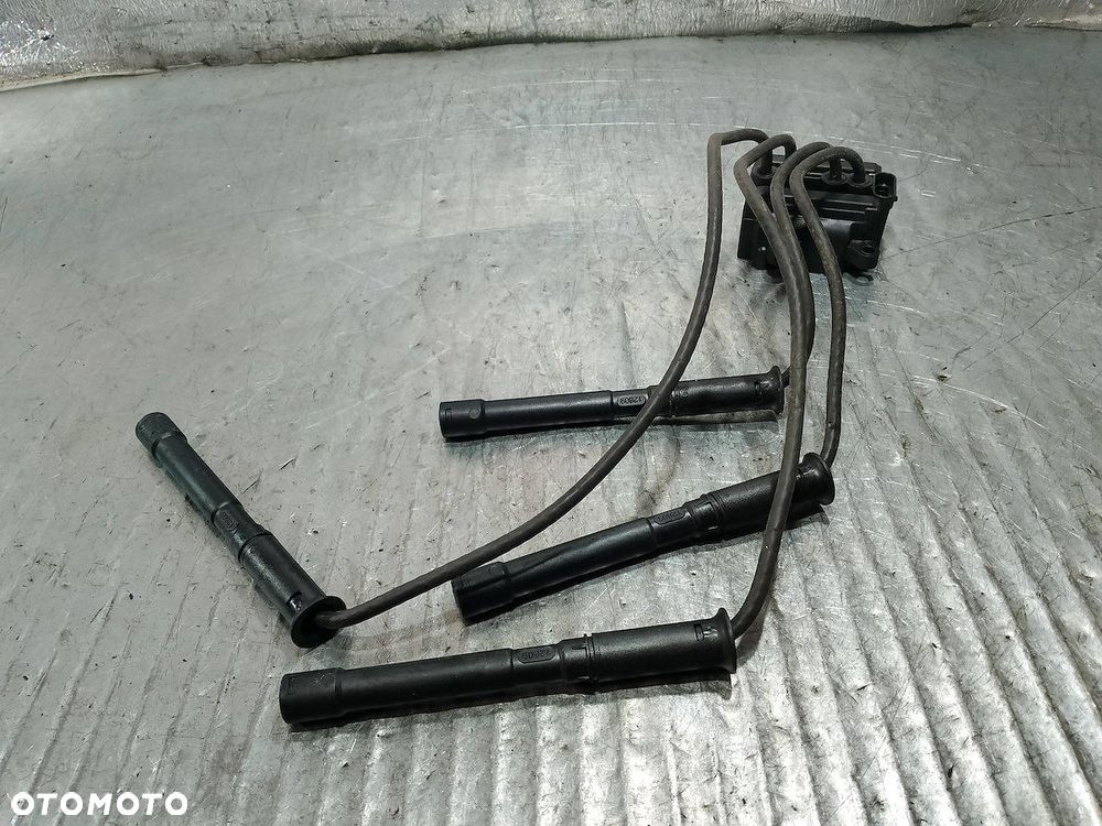 CEWKA ZAPŁONOWA RENAULT CLIO II LIFT 8200084401   8200051128 1.2 B - 5