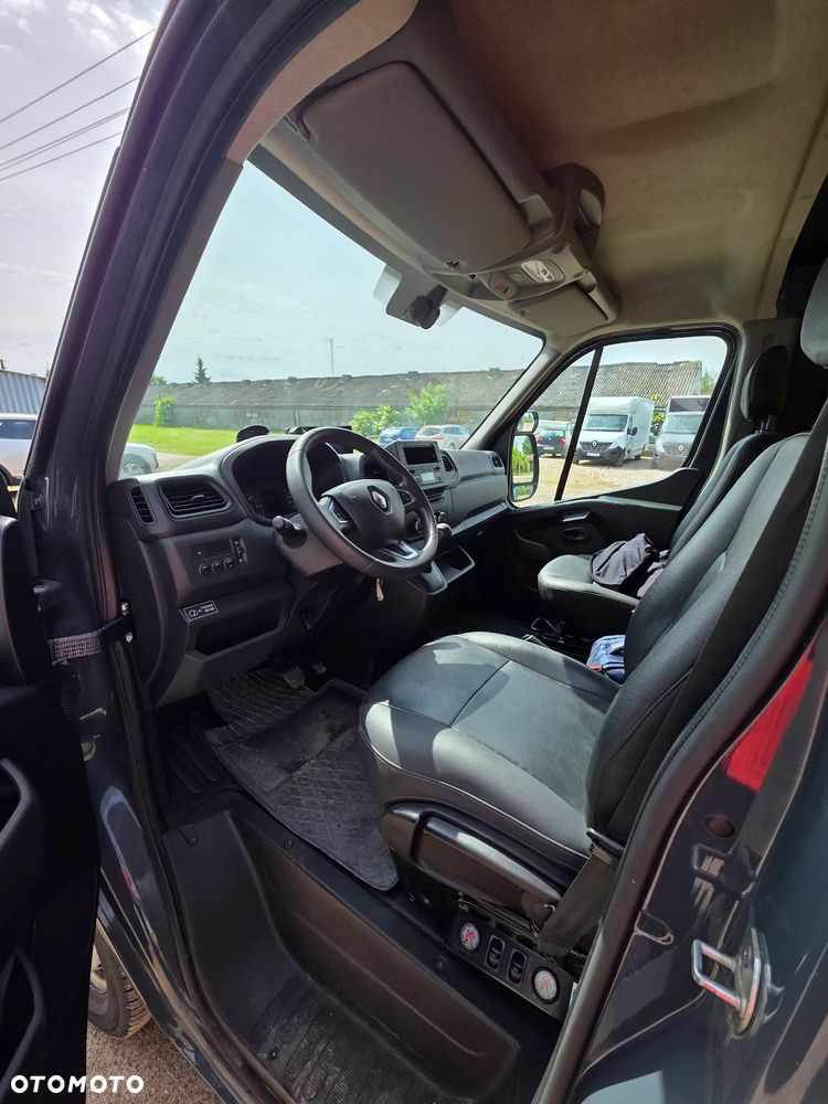 Renault Master - 18