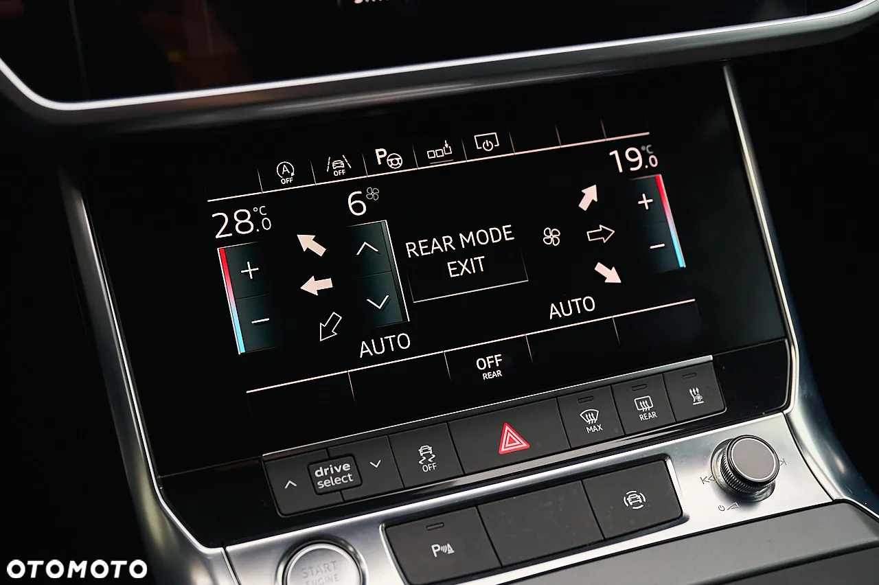 Audi A6 Avant 45 TDI quattro tiptronic - 32