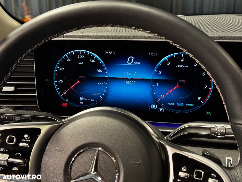 Mercedes-Benz GLS - 34