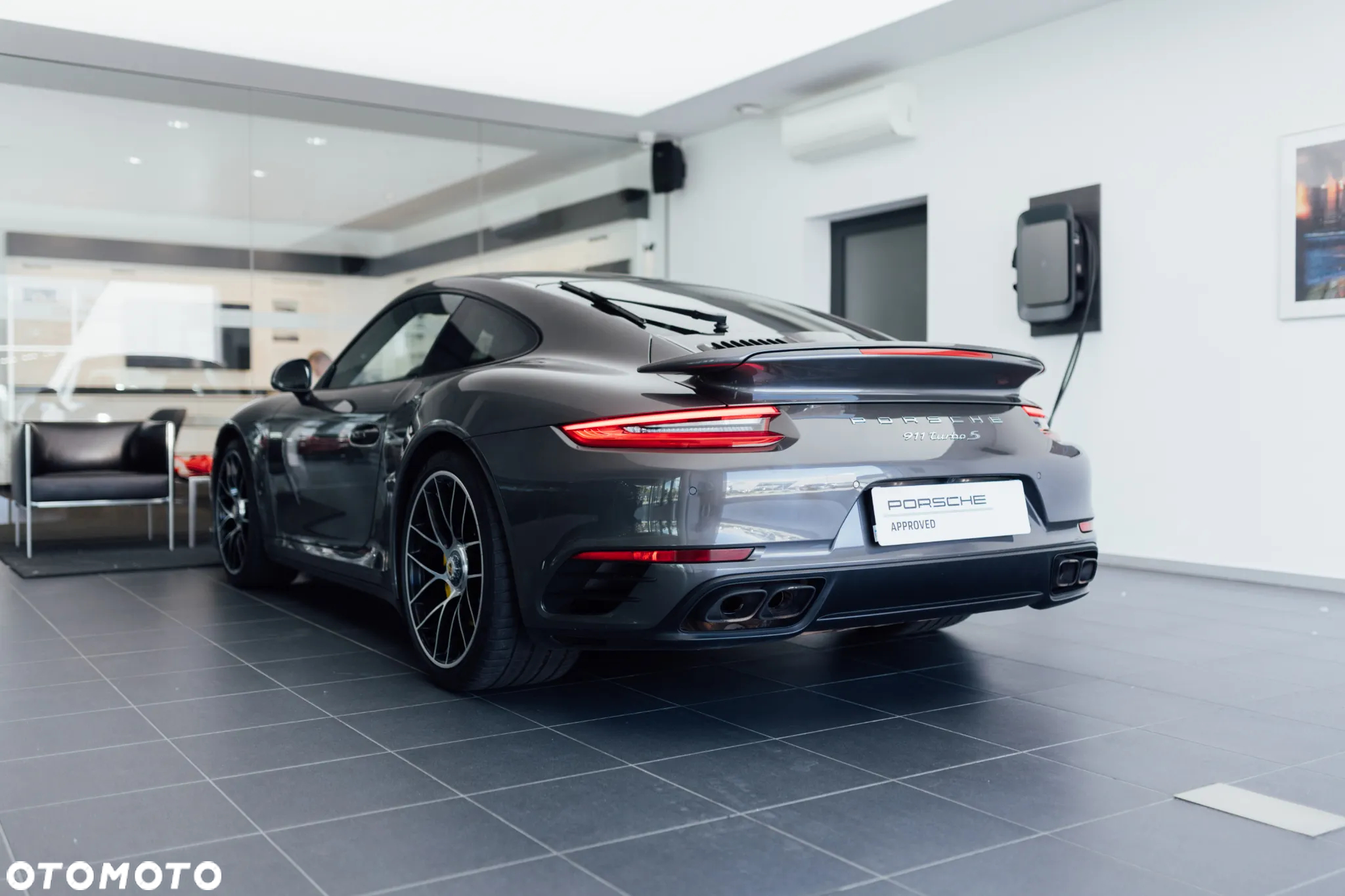 Porsche 911 Turbo S - 13