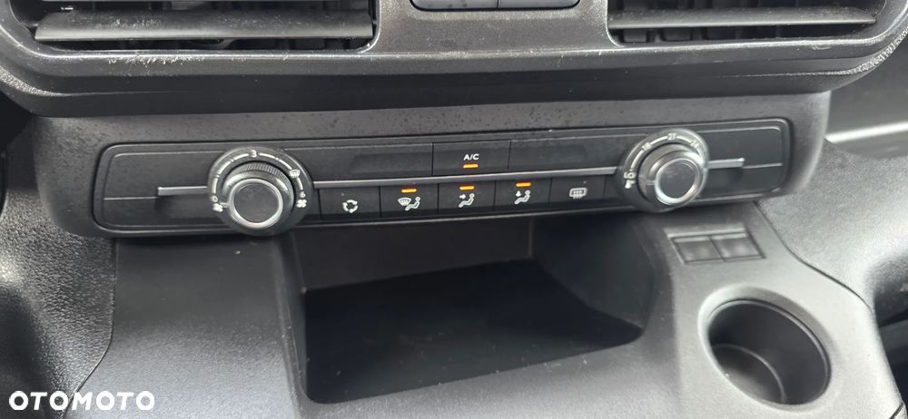 Opel Combo - 16