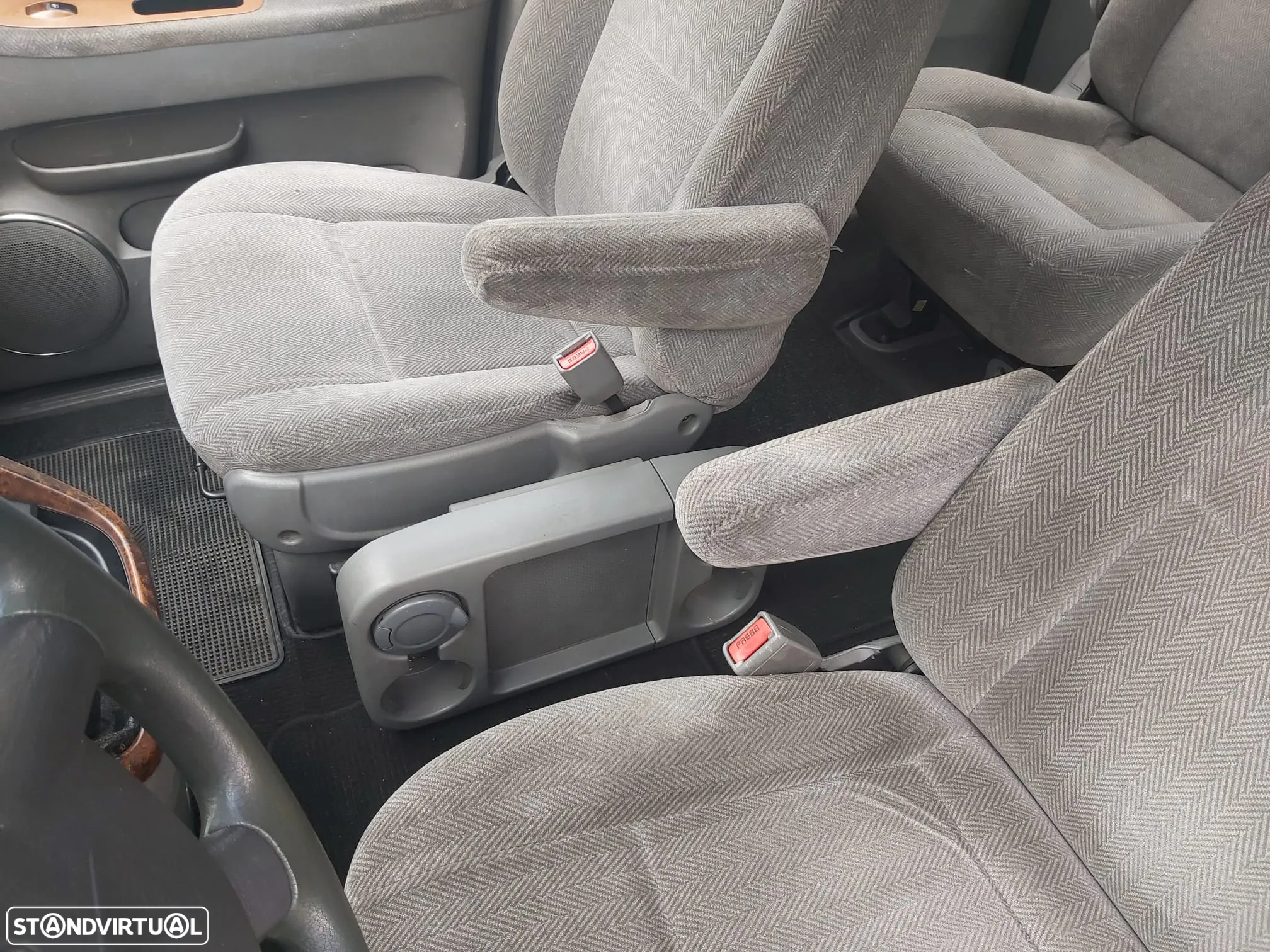 Kia Carnival 2.9 CRDi EX Confort - 19
