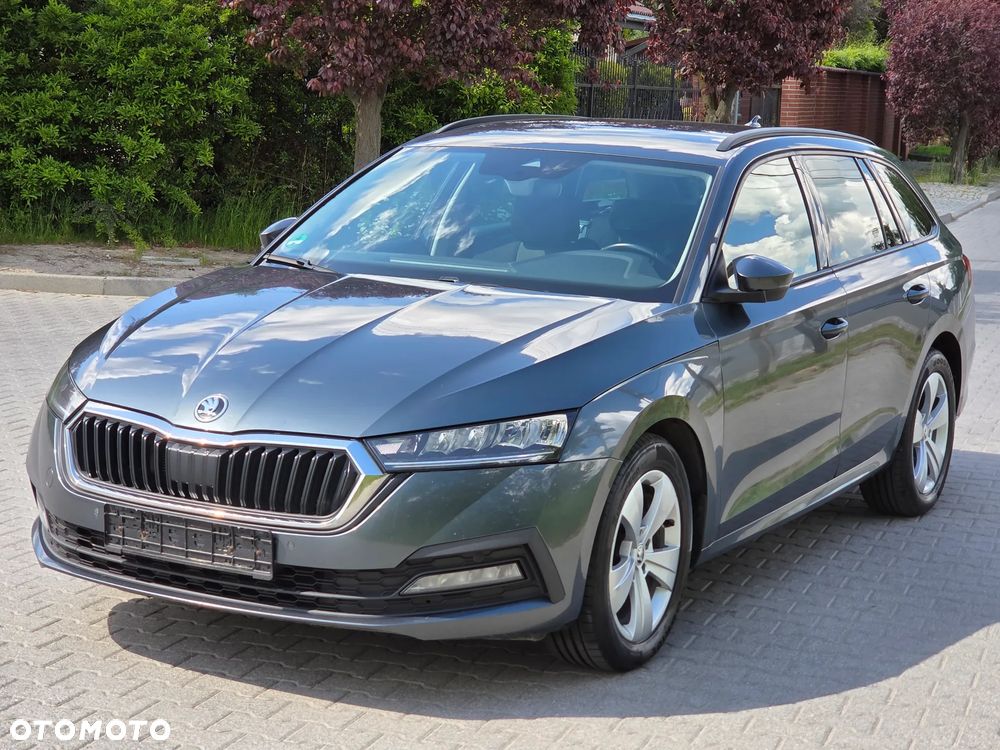 Skoda Octavia 2.0 TDI DSG Edition - 6