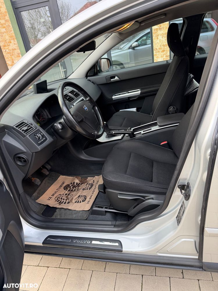 Volvo V50 1.6 D Momentum - 7