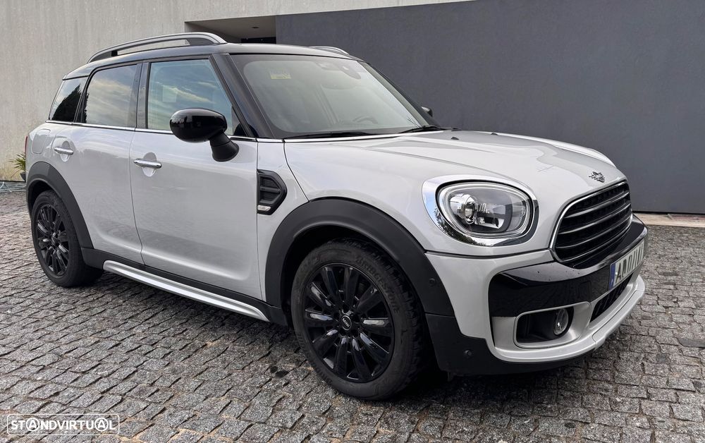 MINI Countryman Cooper D Premium Essential Auto - 3