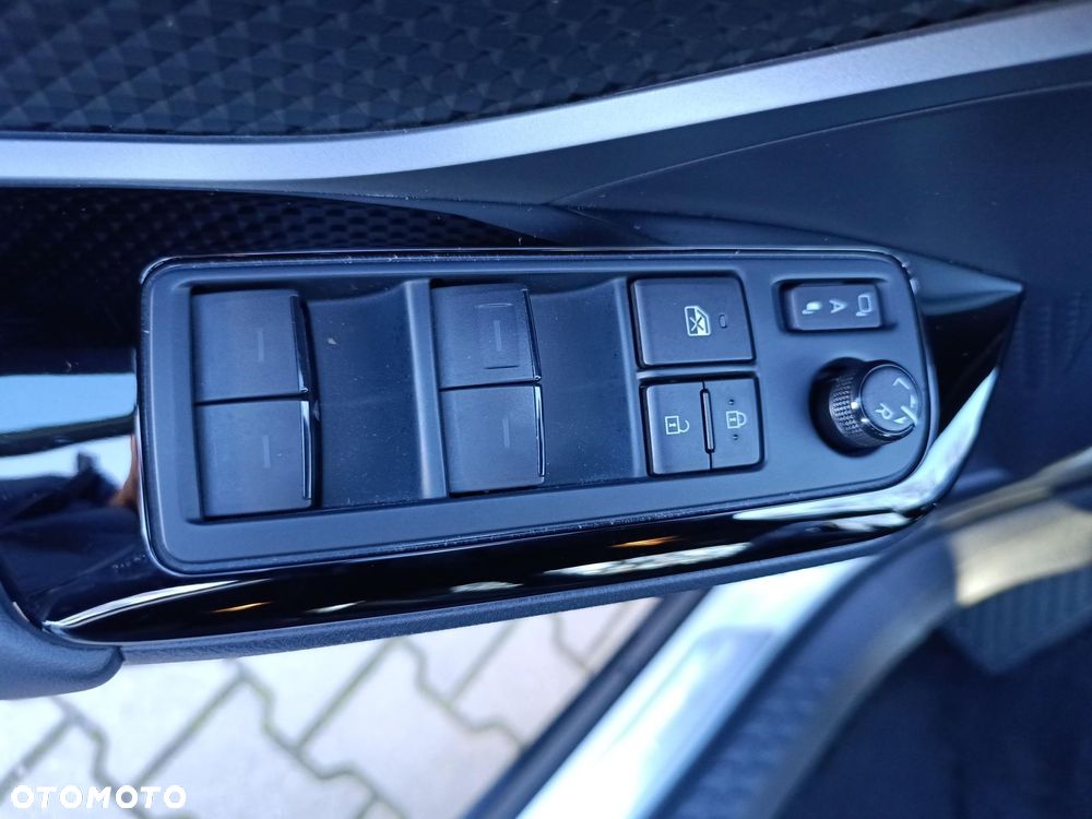 Toyota C-HR 2.0 Hybrid GR Sport - 17