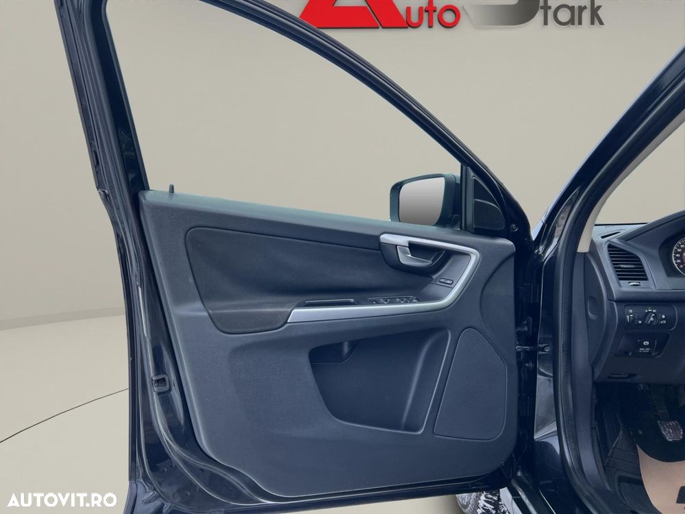 Volvo XC 60 DRIVe Momentum - 16