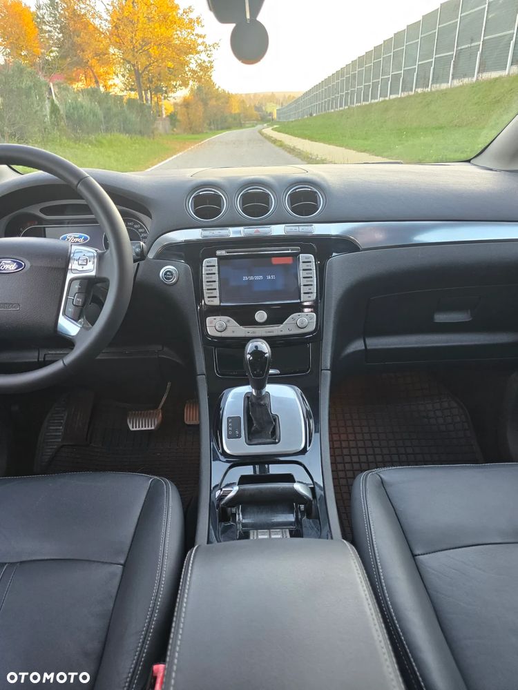 Ford S-Max 2.0 EcoBoost Titanium - 17