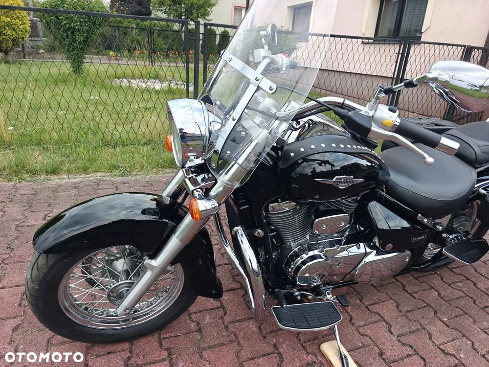 Suzuki Intruder - 23