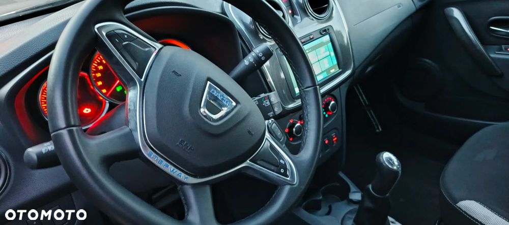 Dacia Sandero - 8