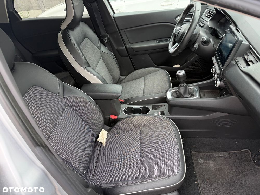 Renault Captur TCe 100 INTENS - 11