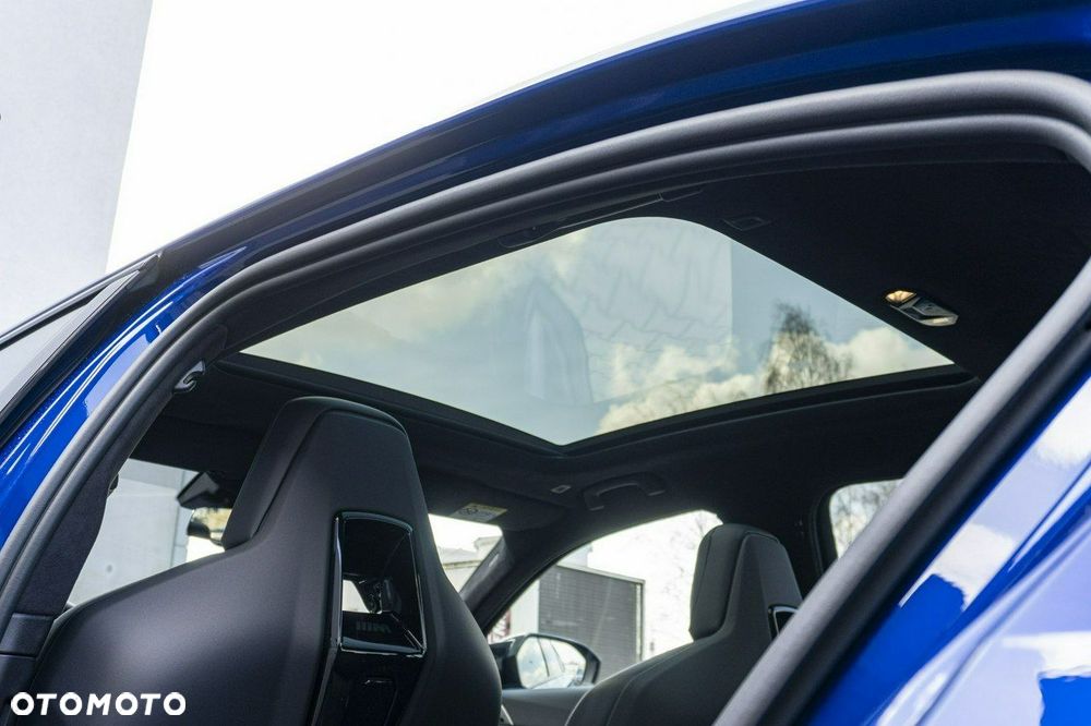 BMW M5 xDrive - 24