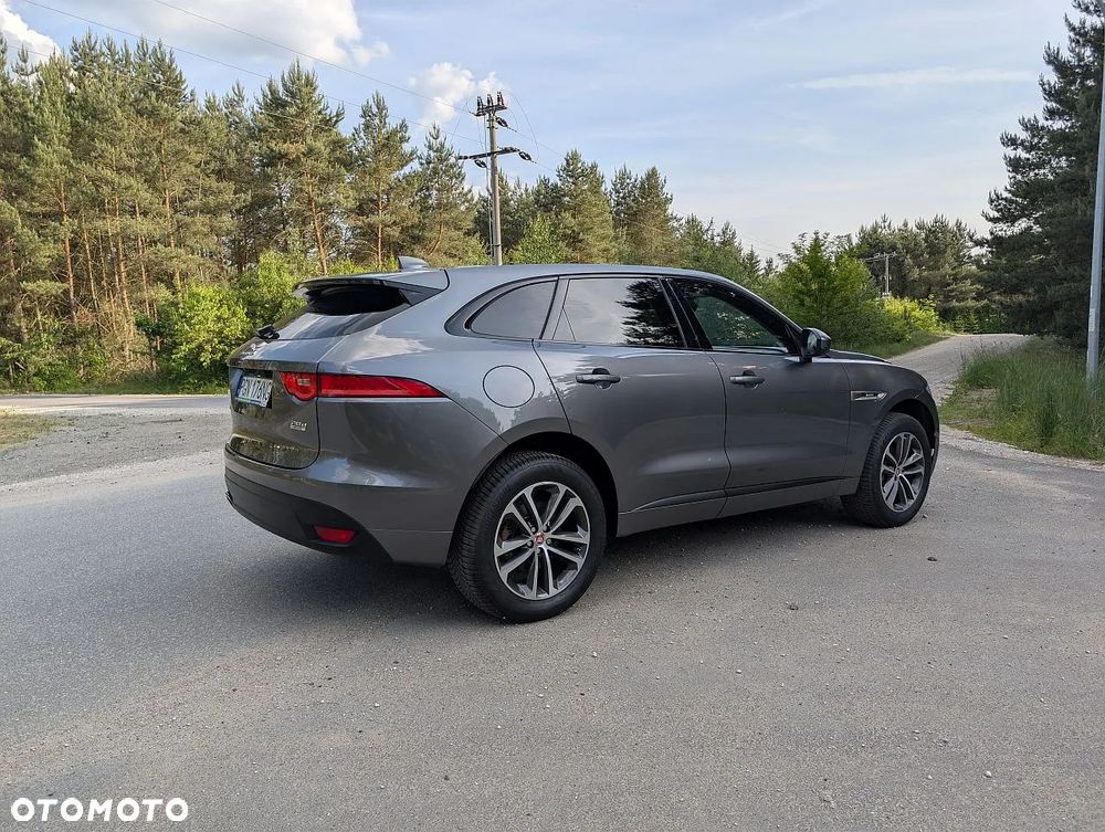 Jaguar F-Pace 20d AWD R-Sport - 11