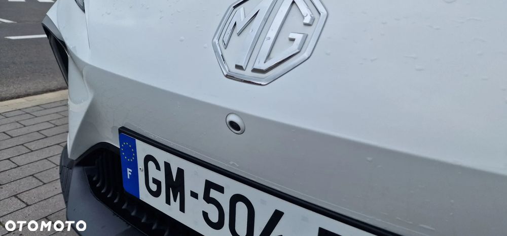 MG 4 Luxury 49 kWh - 21