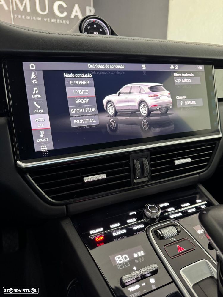 Porsche Cayenne E-Hybrid - 18