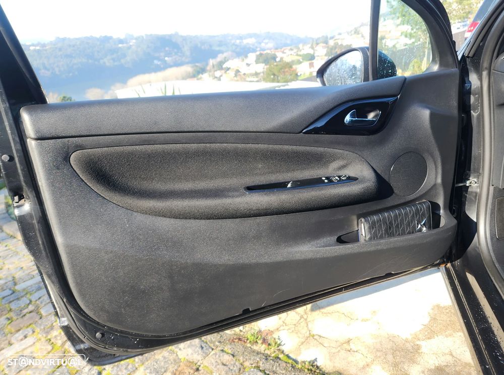 Citroën DS3 1.6 e-HDi So Chic - 13