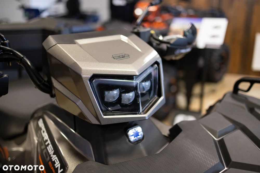 Polaris Sportsman - 4