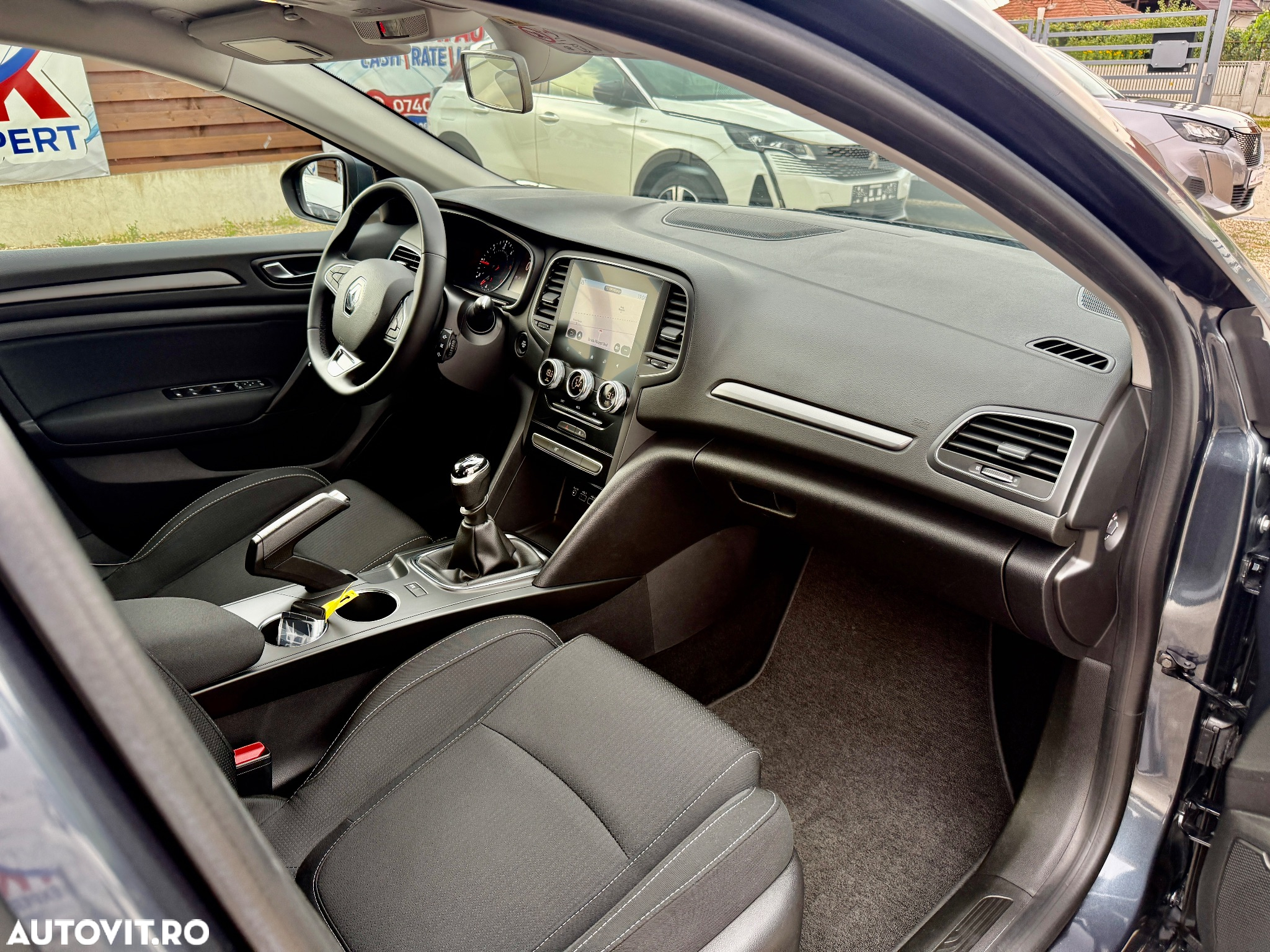 Renault Megane BLUE dCi 115 ZEN - 15