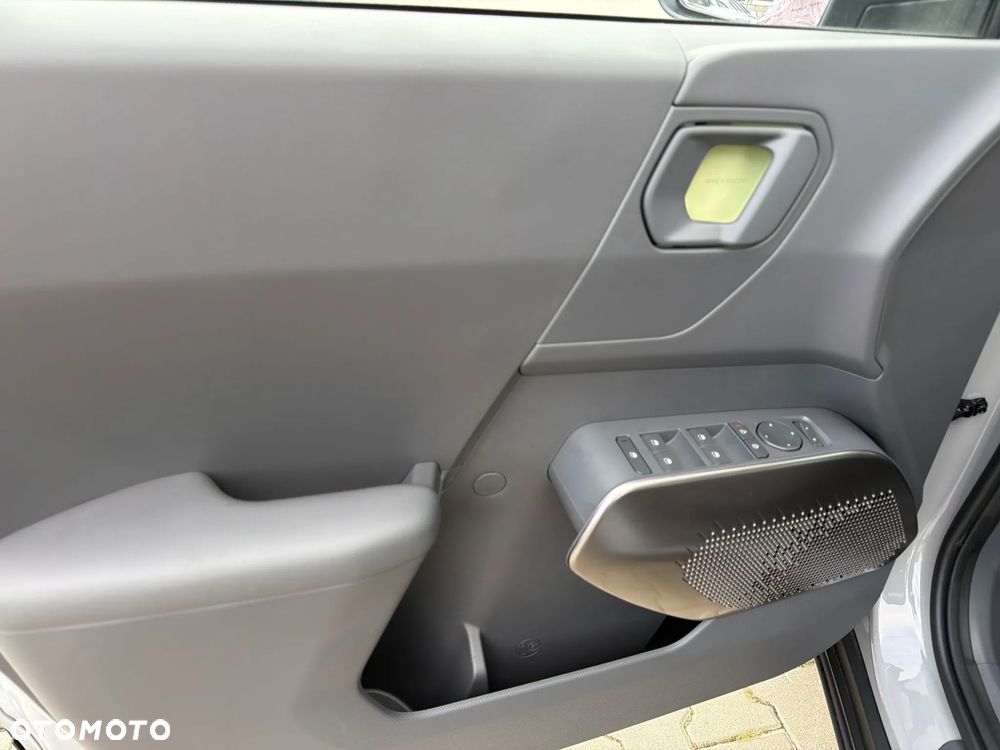 Kia EV2 - 14