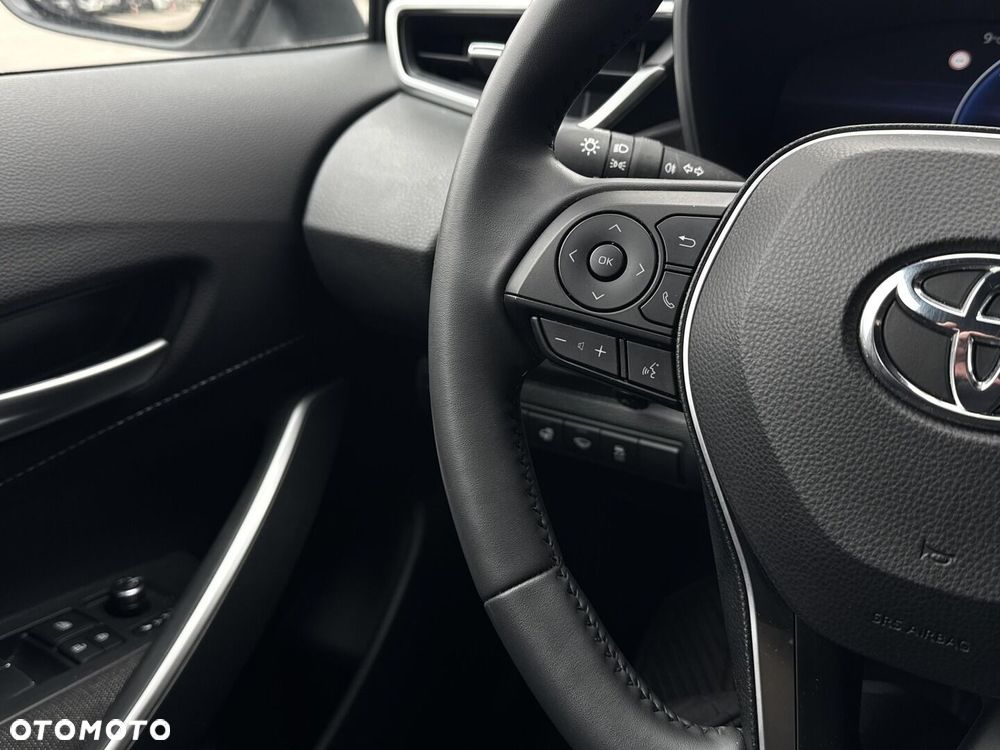 Toyota Corolla 1.8 Hybrid Comfort - 18