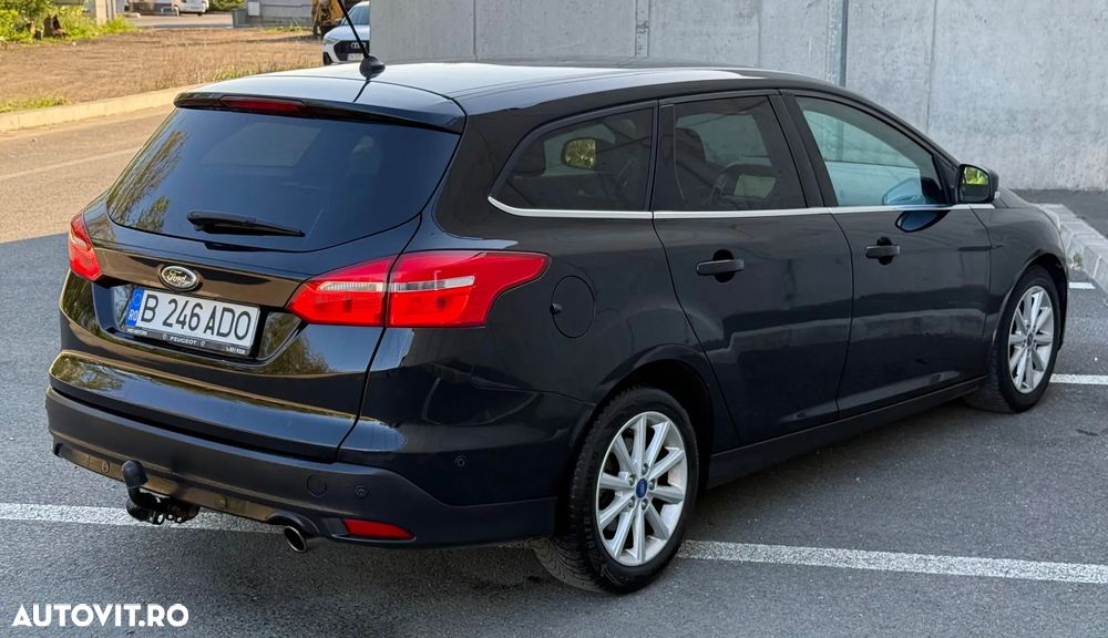 Ford Focus 1.5 Ecoboost Titanium Business - 4