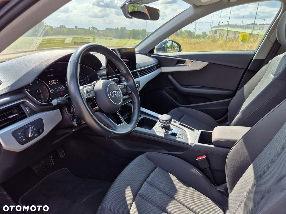 Audi A4 - 5
