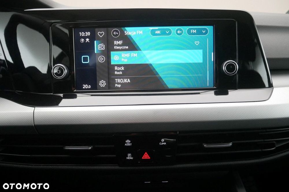 Volkswagen Golf VIII 1.0 TSI - 10