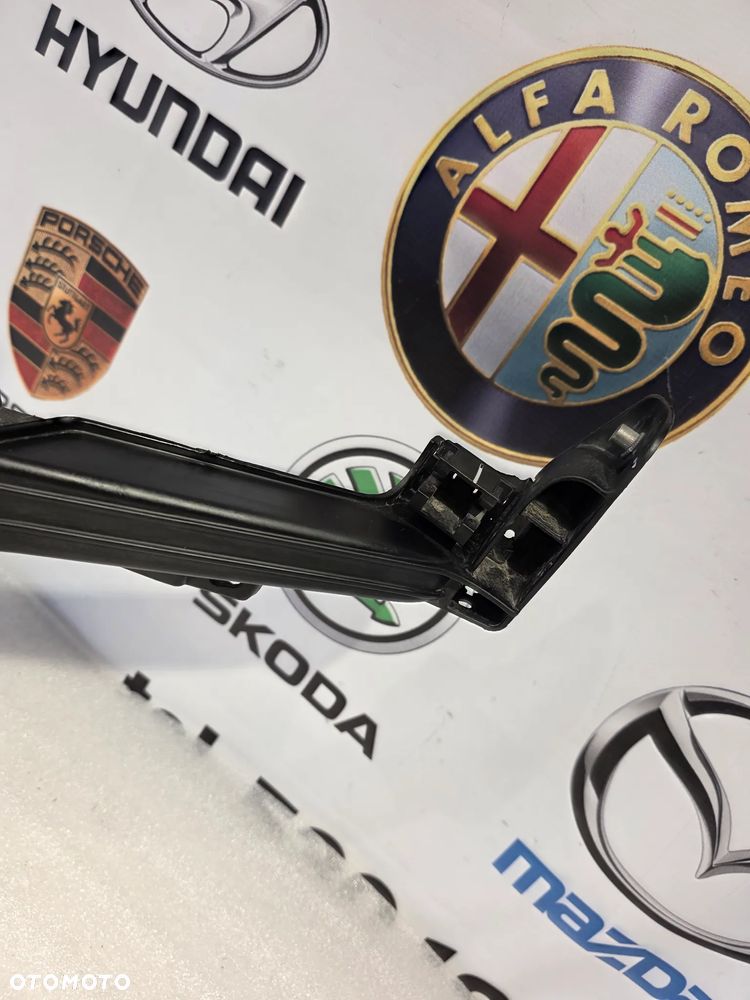 HYUNDAI i30 III 3 16- WZMOCNIENIE CZOŁOWE / PAS PRZEDNI NR 64101-G4000 NR AUKCJI WZM568 - 12