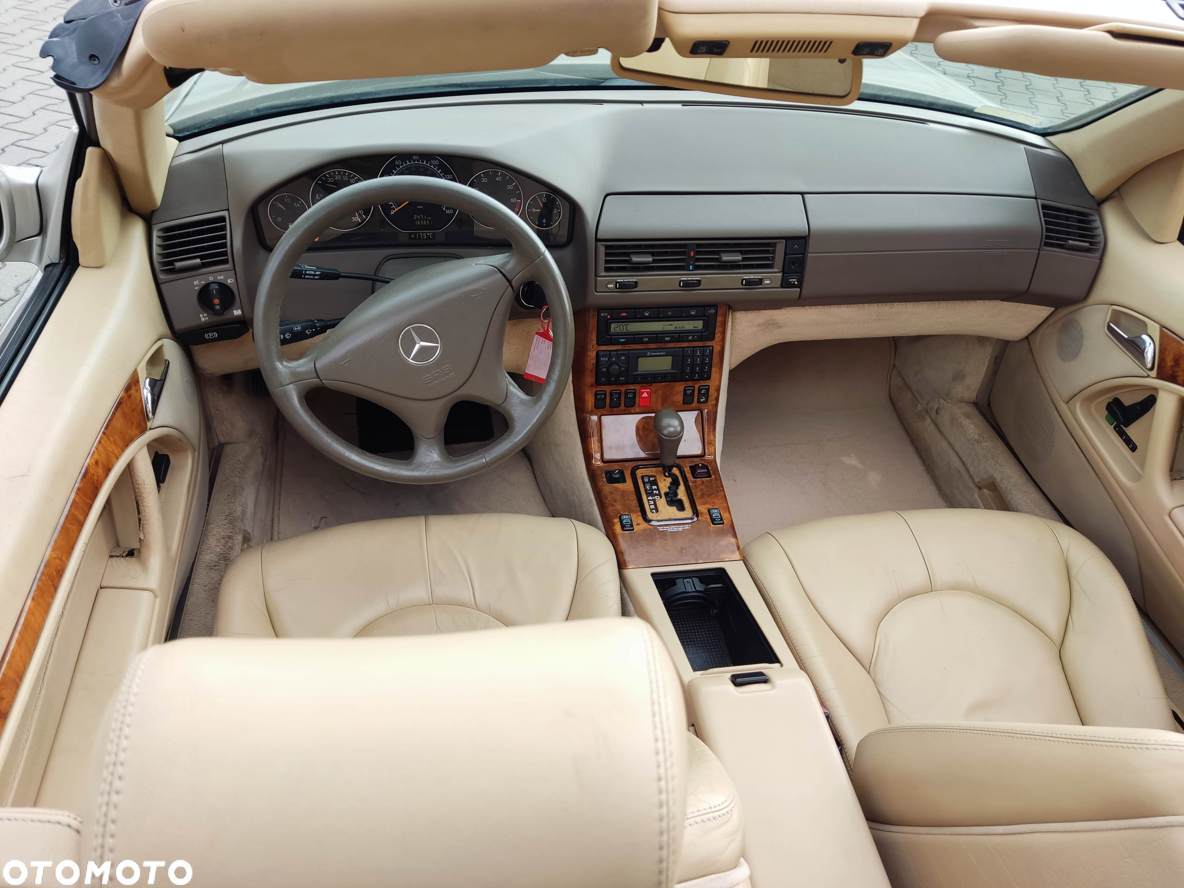 Mercedes-Benz SL 500 - 15