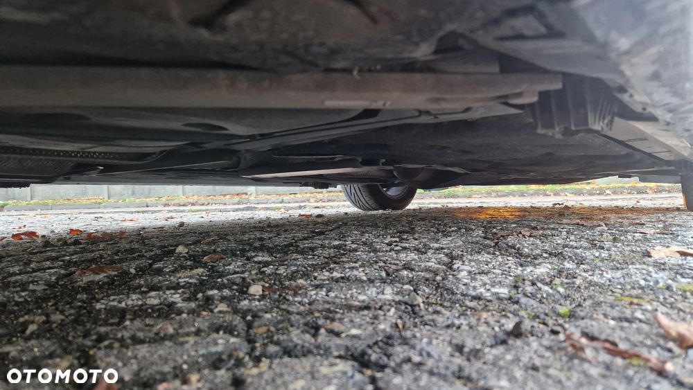 BMW Seria 2 216d GT Advantage - 9