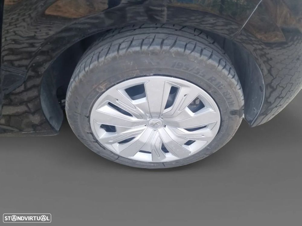 Peugeot 208 1.2 PureTech Active Pack - 16