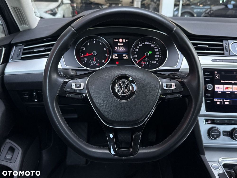 Volkswagen Passat 1.8 TSI BMT Comfortline DSG - 16