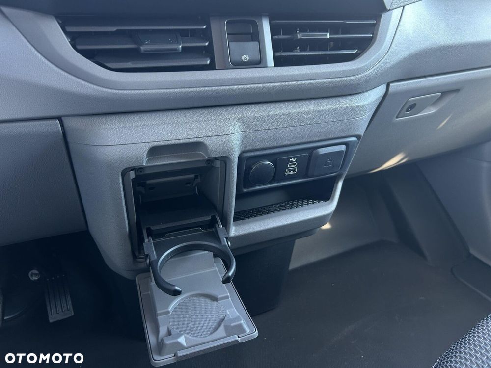 Volkswagen Transporter Kombi L2H1 M1 - 35