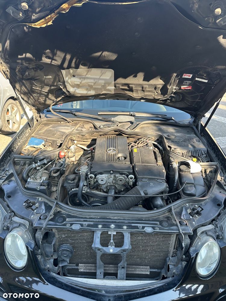 Mercedes-Benz Klasa E 200 Kompressor Classic - 16