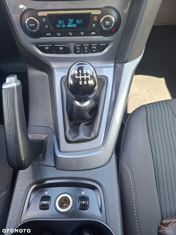 Ford Focus 1.6 TDCi Titanium - 19
