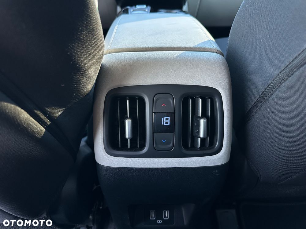 Hyundai Tucson - 33
