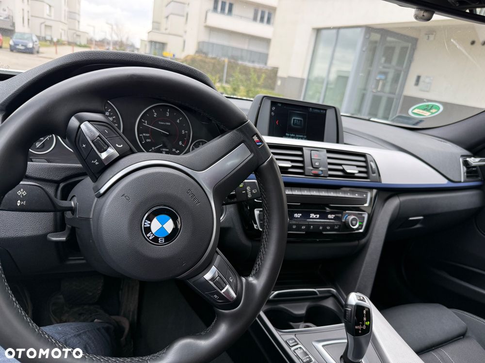 BMW Seria 3 320d - 4